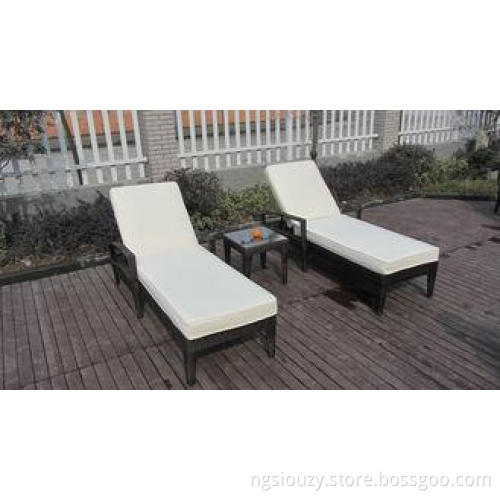Comfortable Luxury Rattan Sun Lounger For Swimming Pool / B
